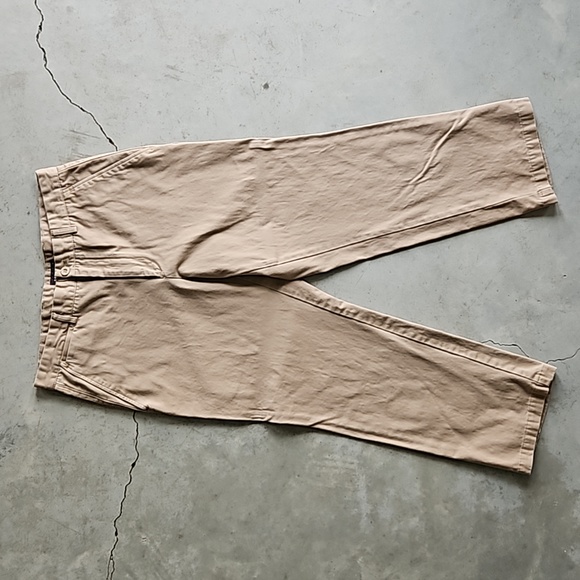 Levi Dockers khaki tan flat front pants 34 x 30 - Picture 1 of 8